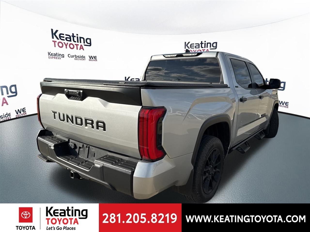Toyota Tundra SR5 CrewMax 2WD 2024