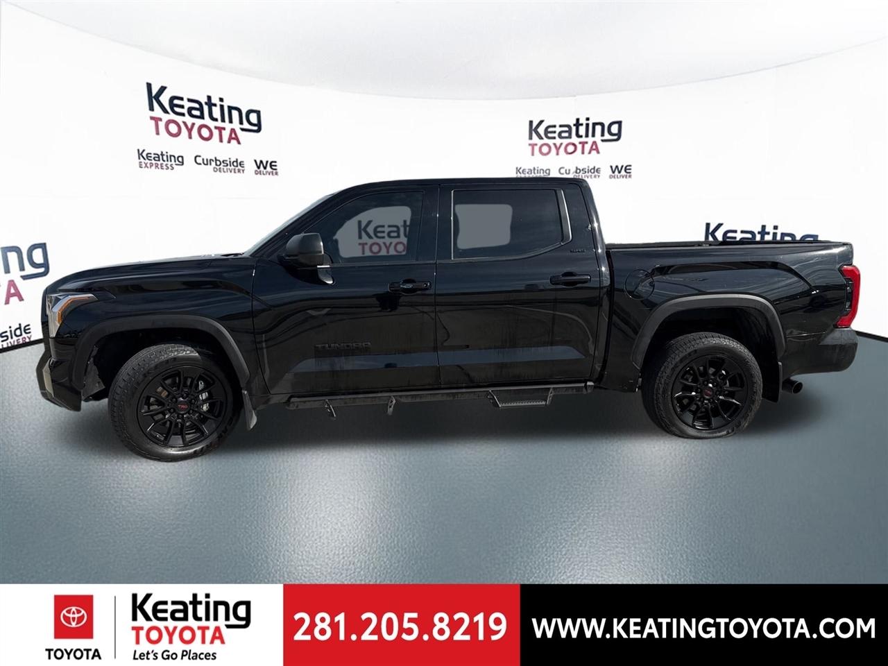 Toyota Tundra SR5 CrewMax 2WD 2025