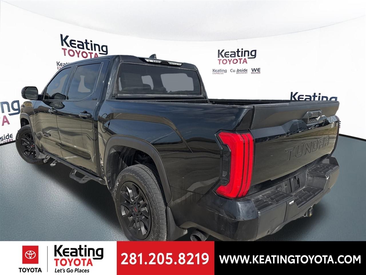 Toyota Tundra SR5 CrewMax 2WD 2025