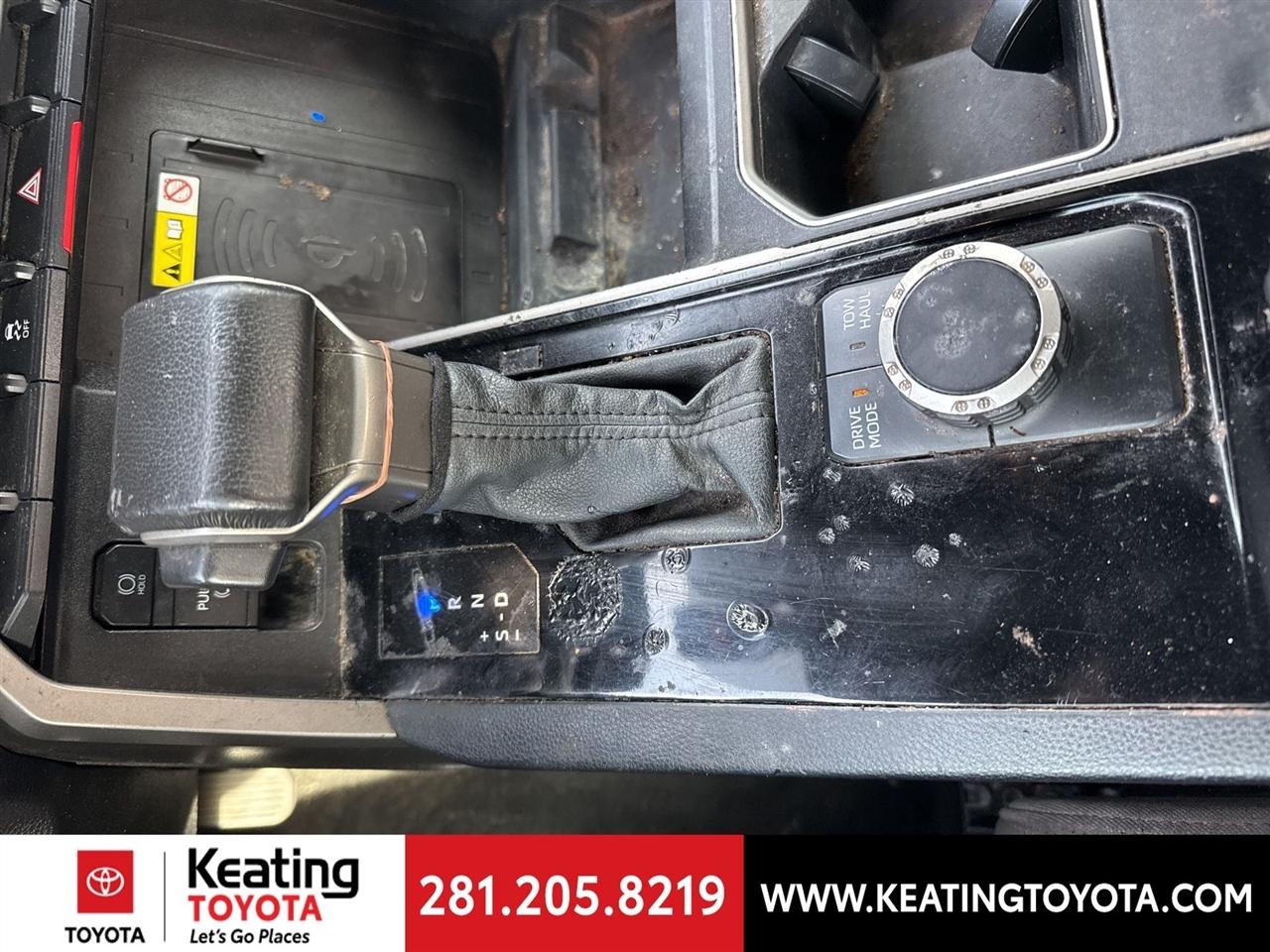 Toyota Tundra SR5 CrewMax 2WD 2025