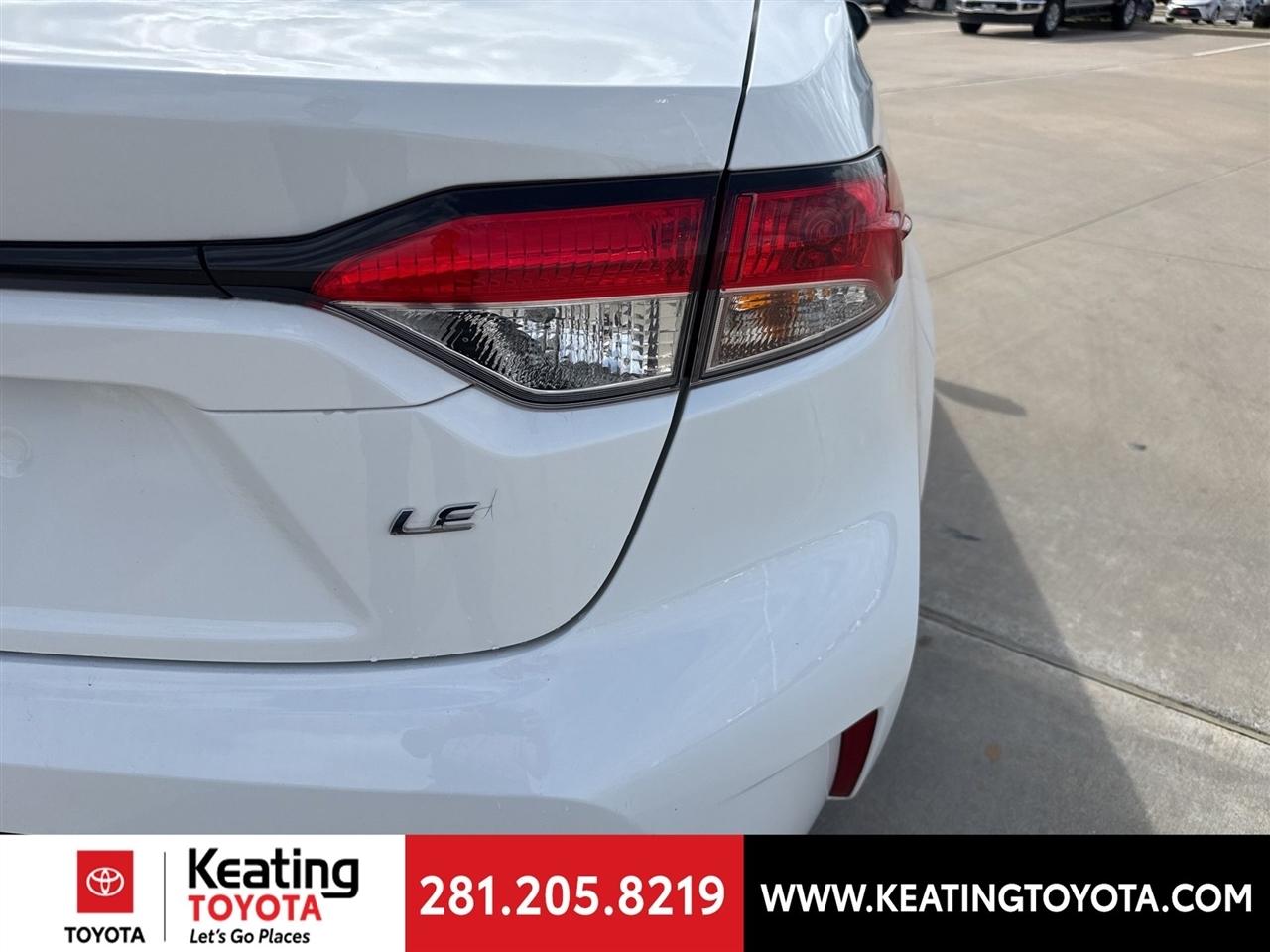 Toyota Corolla LE 2025