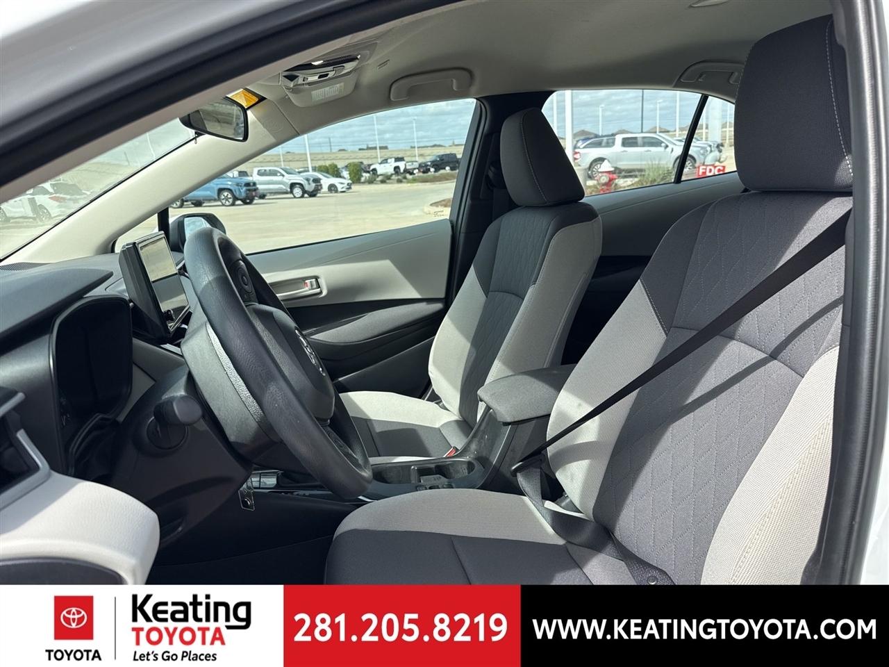 Toyota Corolla LE 2025