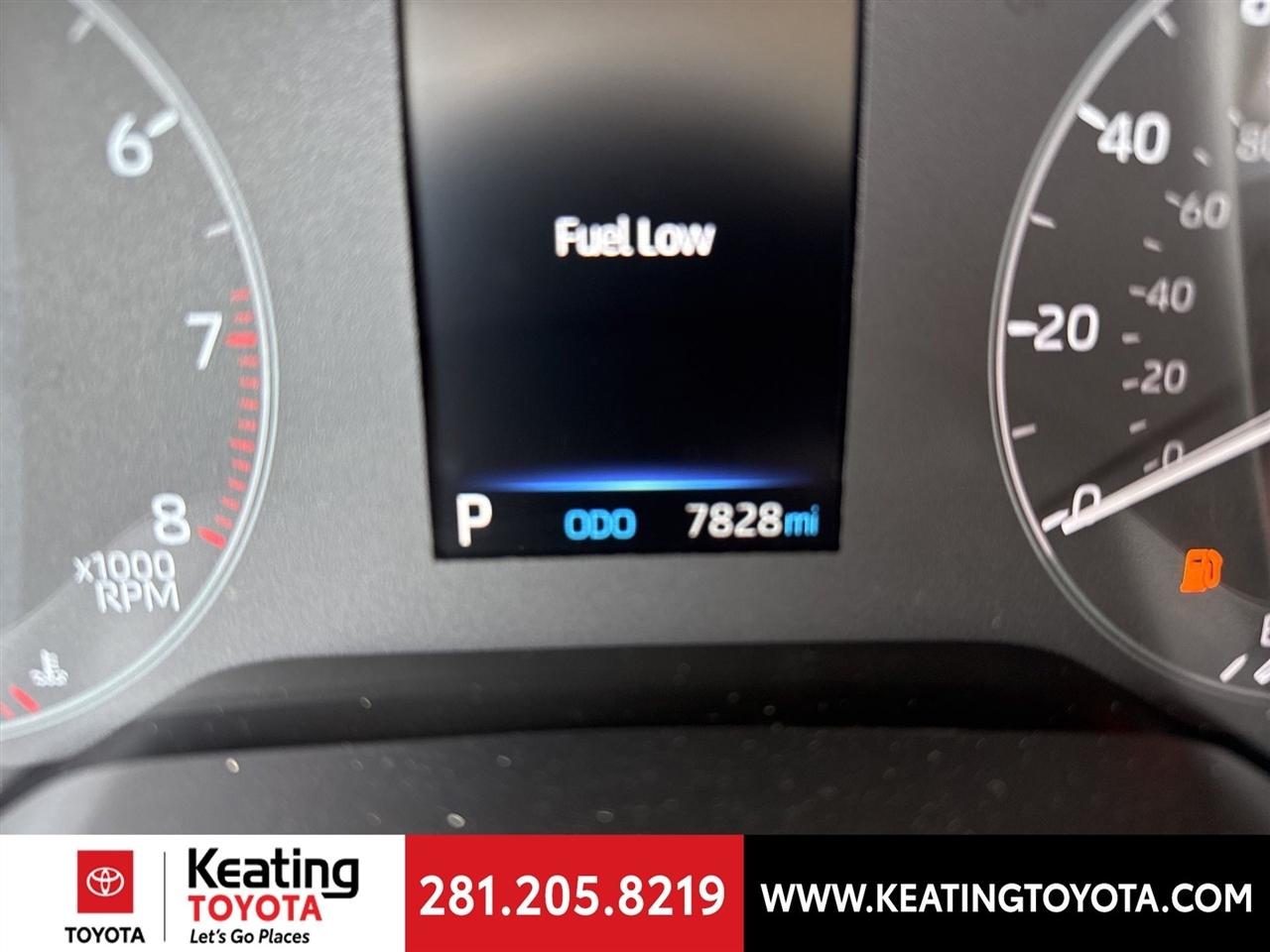 Toyota Corolla LE 2025