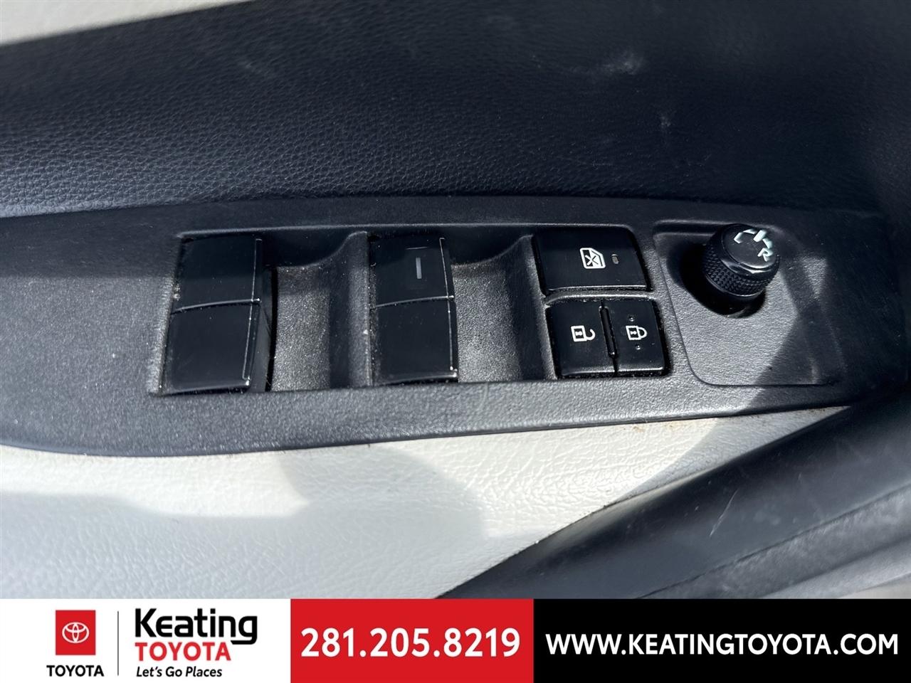 Toyota Corolla SE Hatchback 2020