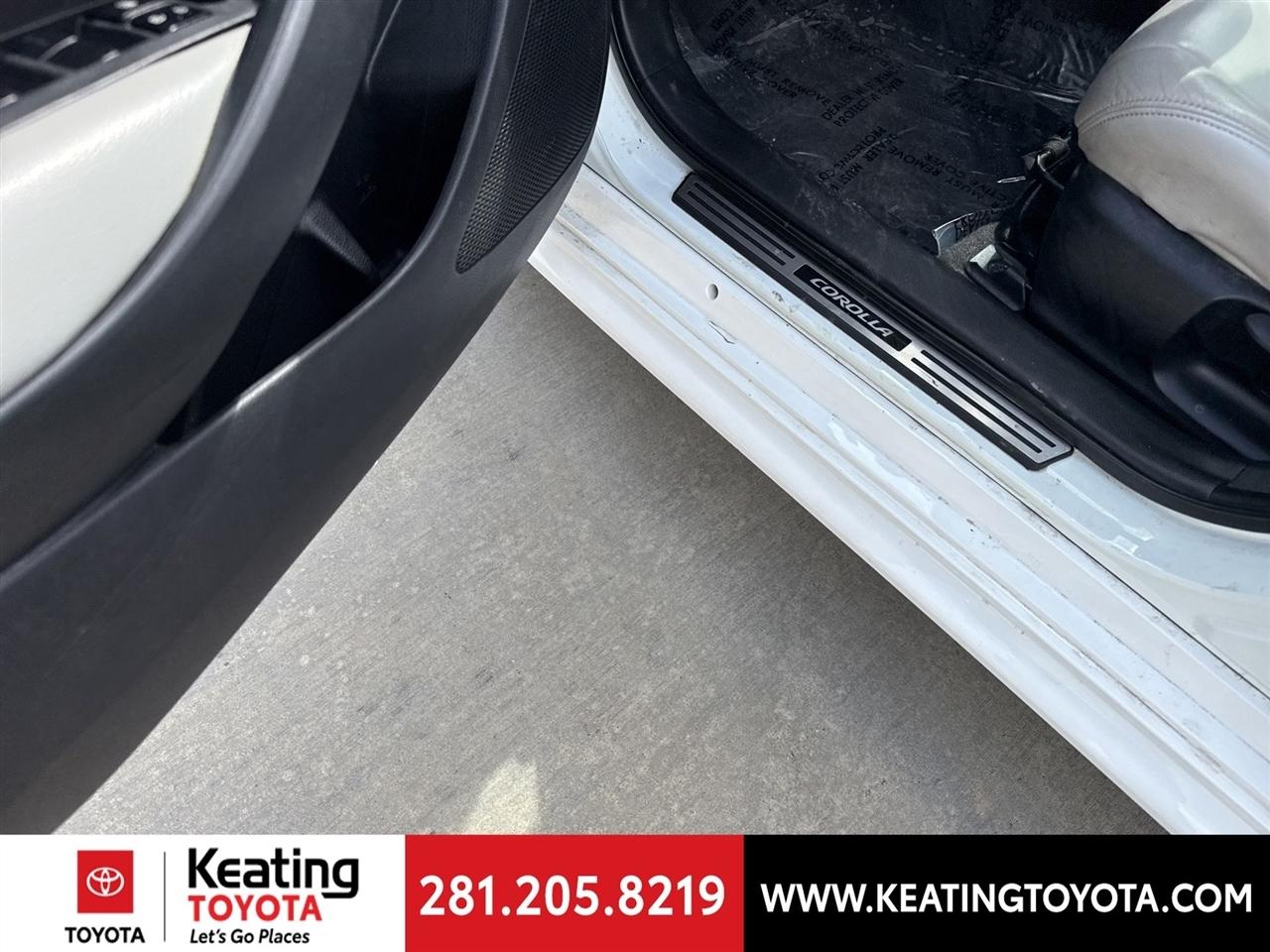 Toyota Corolla SE Hatchback 2020