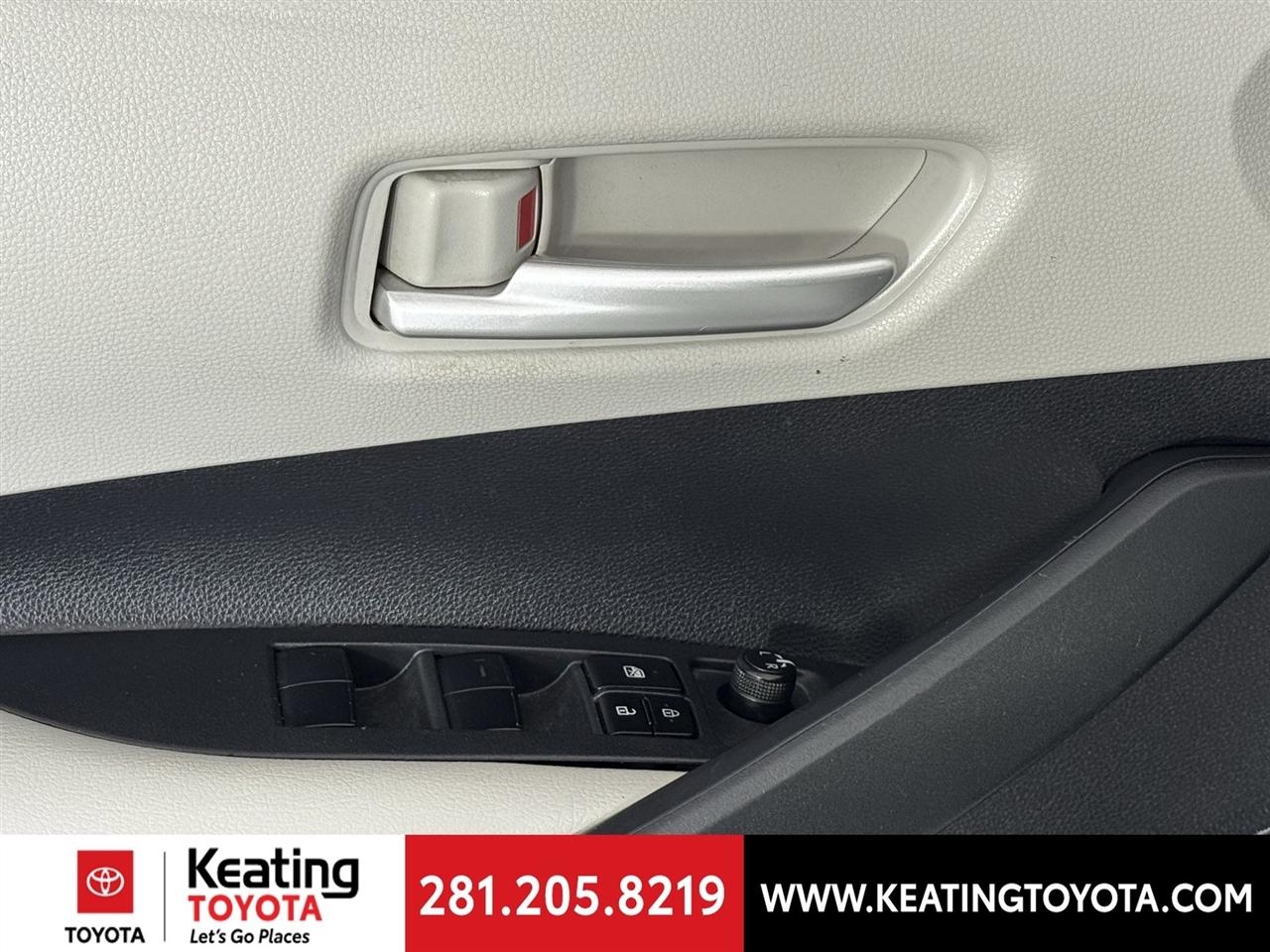 Toyota Corolla SE Hatchback 2020