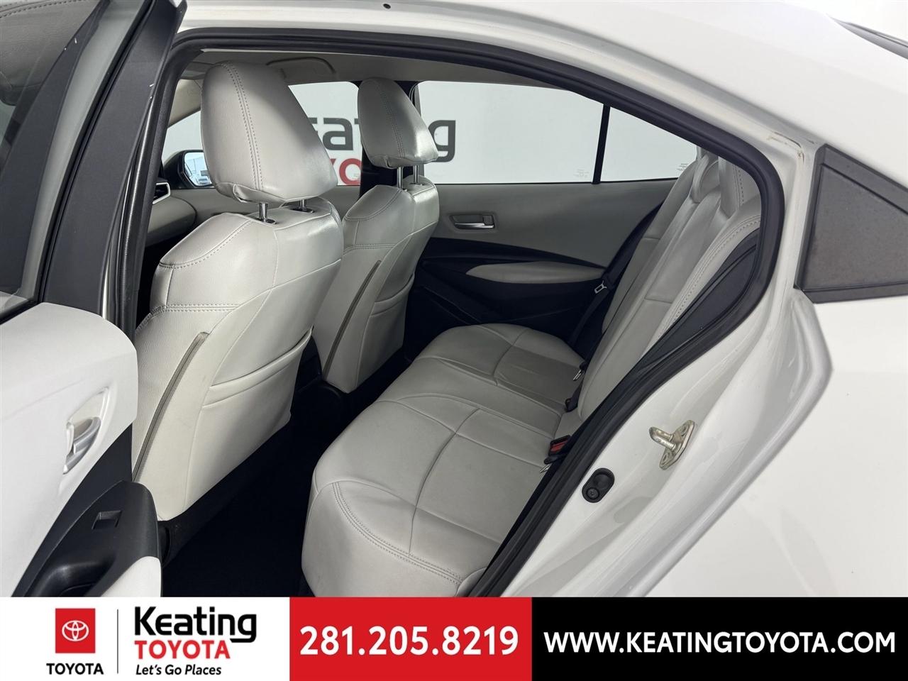 Toyota Corolla SE Hatchback 2020