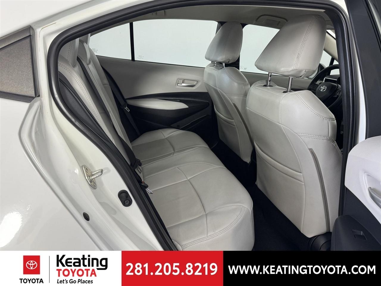 Toyota Corolla SE Hatchback 2020