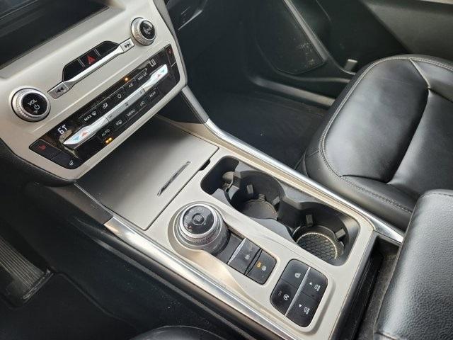 Ford Explorer XLT 2021