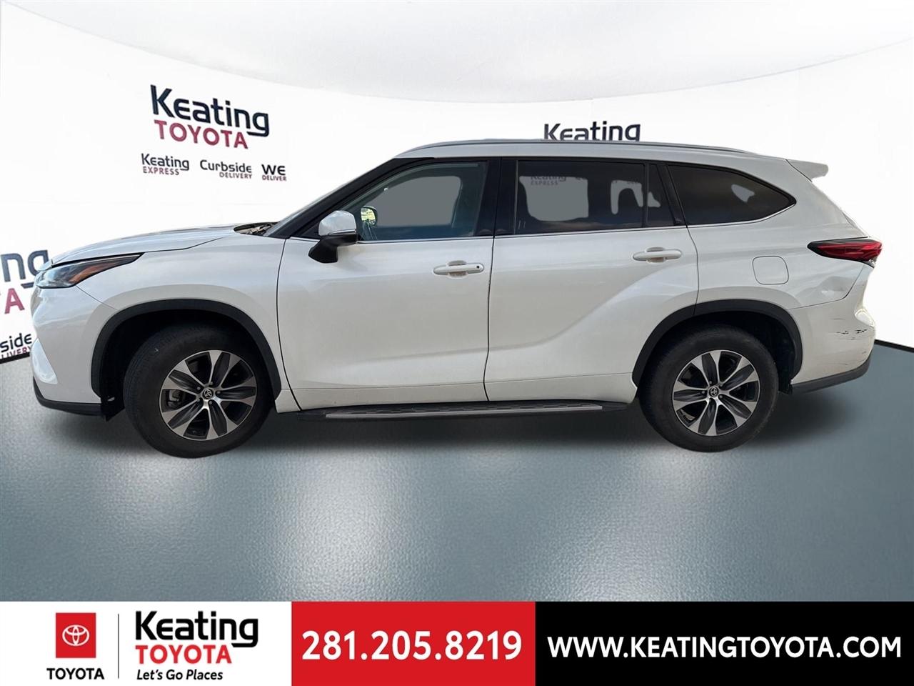 Toyota Highlander XLE FWD V6 2021