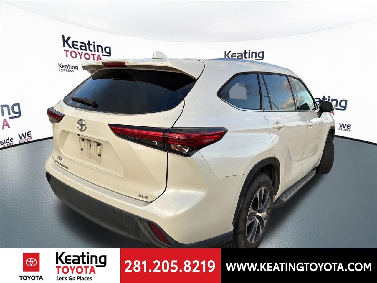 Toyota Highlander XLE FWD V6 2021