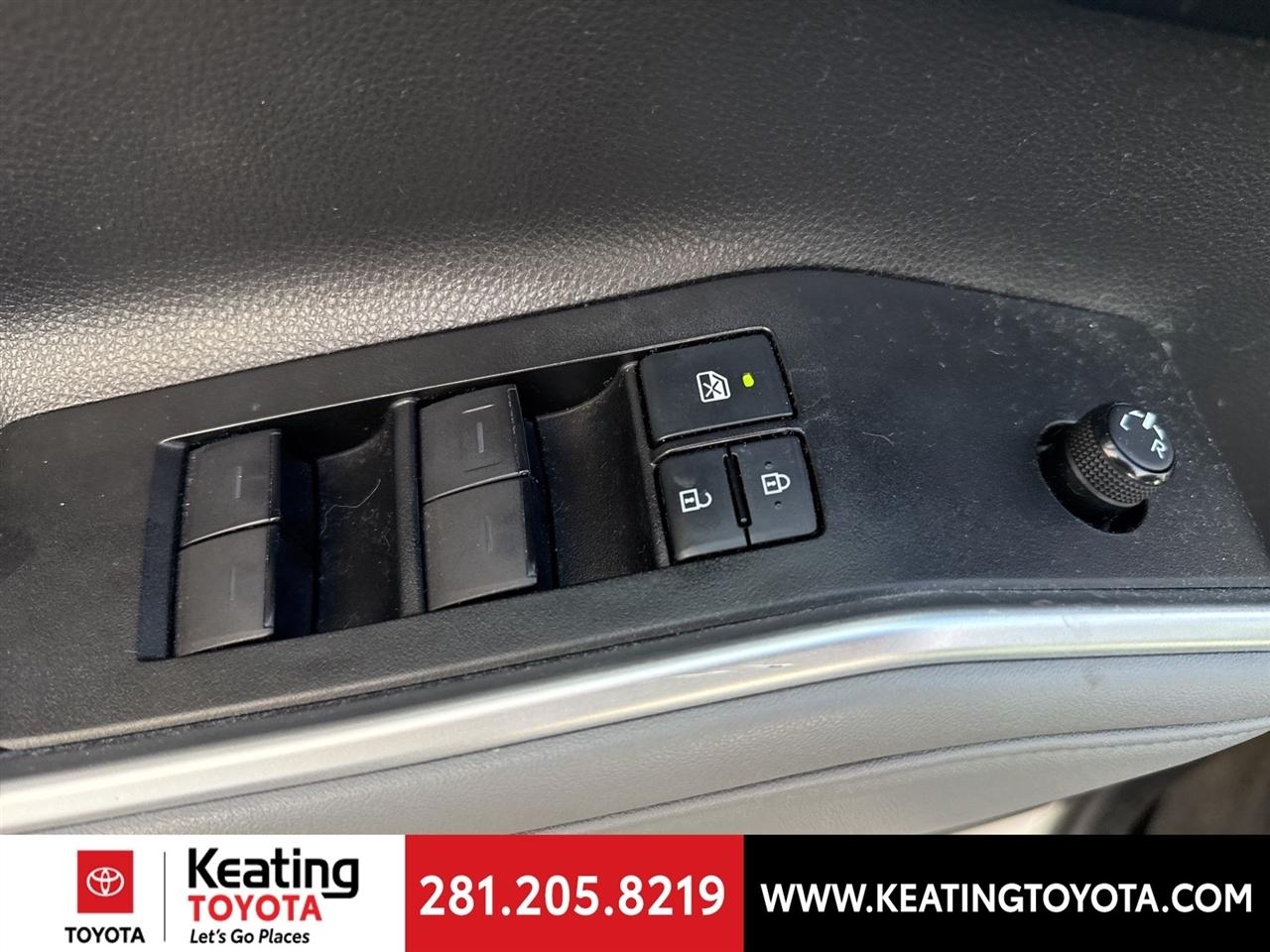 Toyota Highlander XLE FWD V6 2021