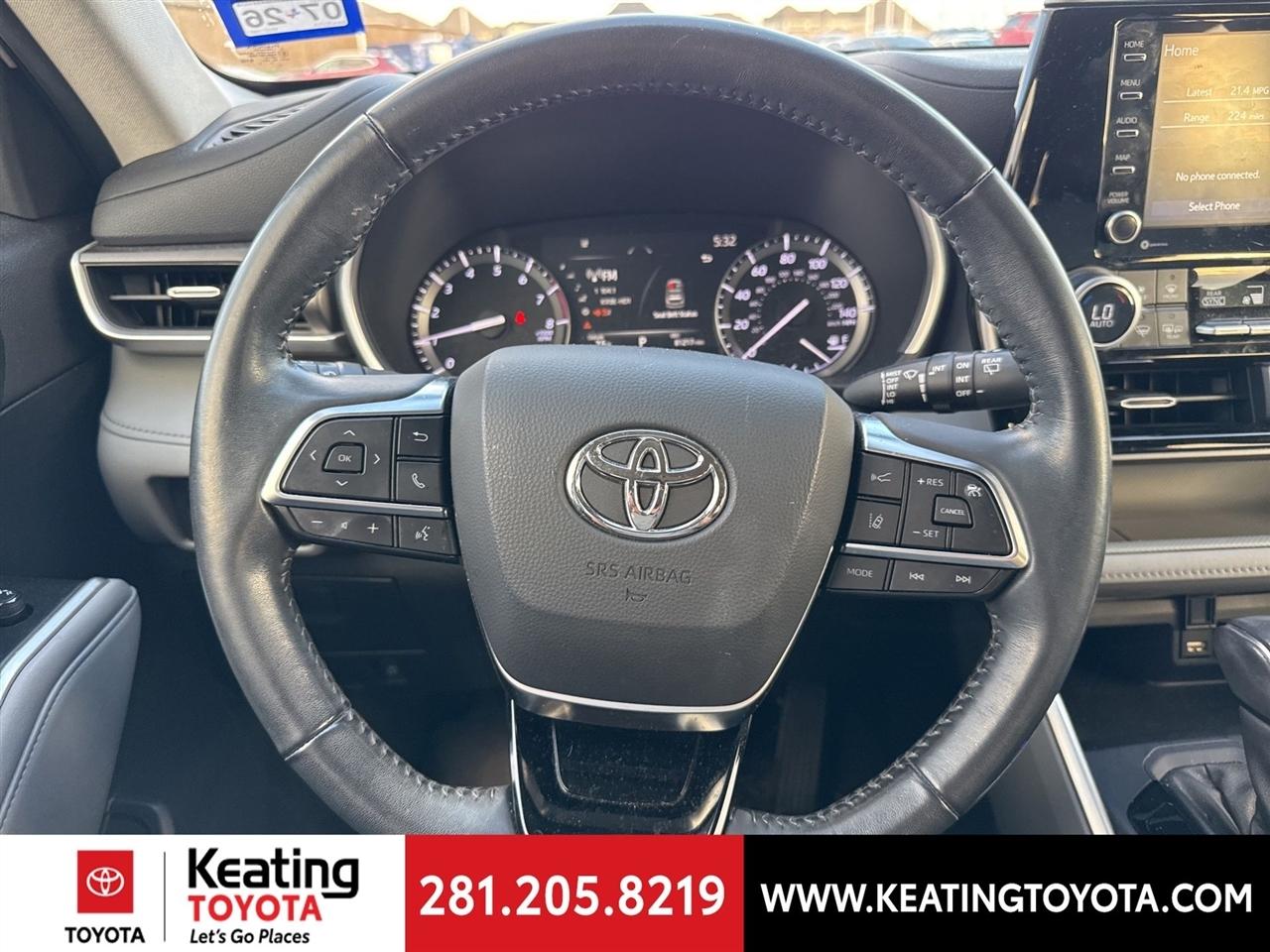 Toyota Highlander XLE FWD V6 2021