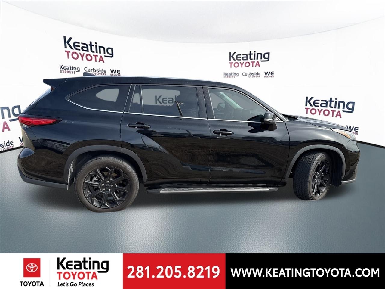 Toyota Highlander LE FWD V6 2022