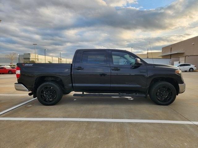 Toyota Tundra SR5 5.7L V8 CrewMax 4WD 2019