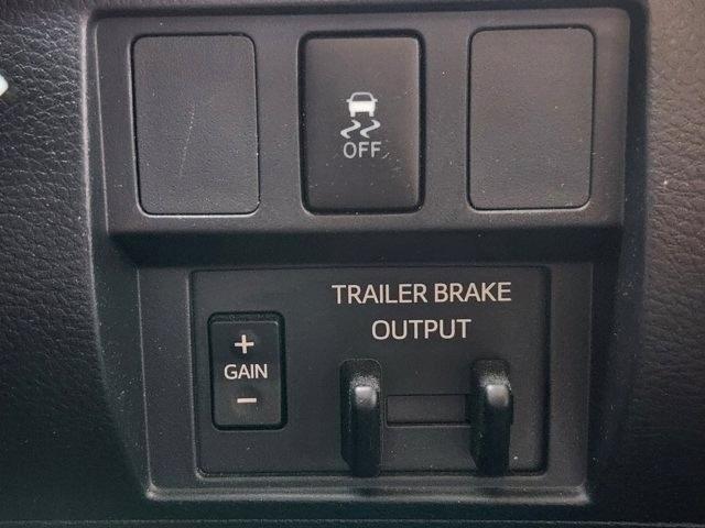 Toyota Tundra SR5 5.7L V8 CrewMax 4WD 2019