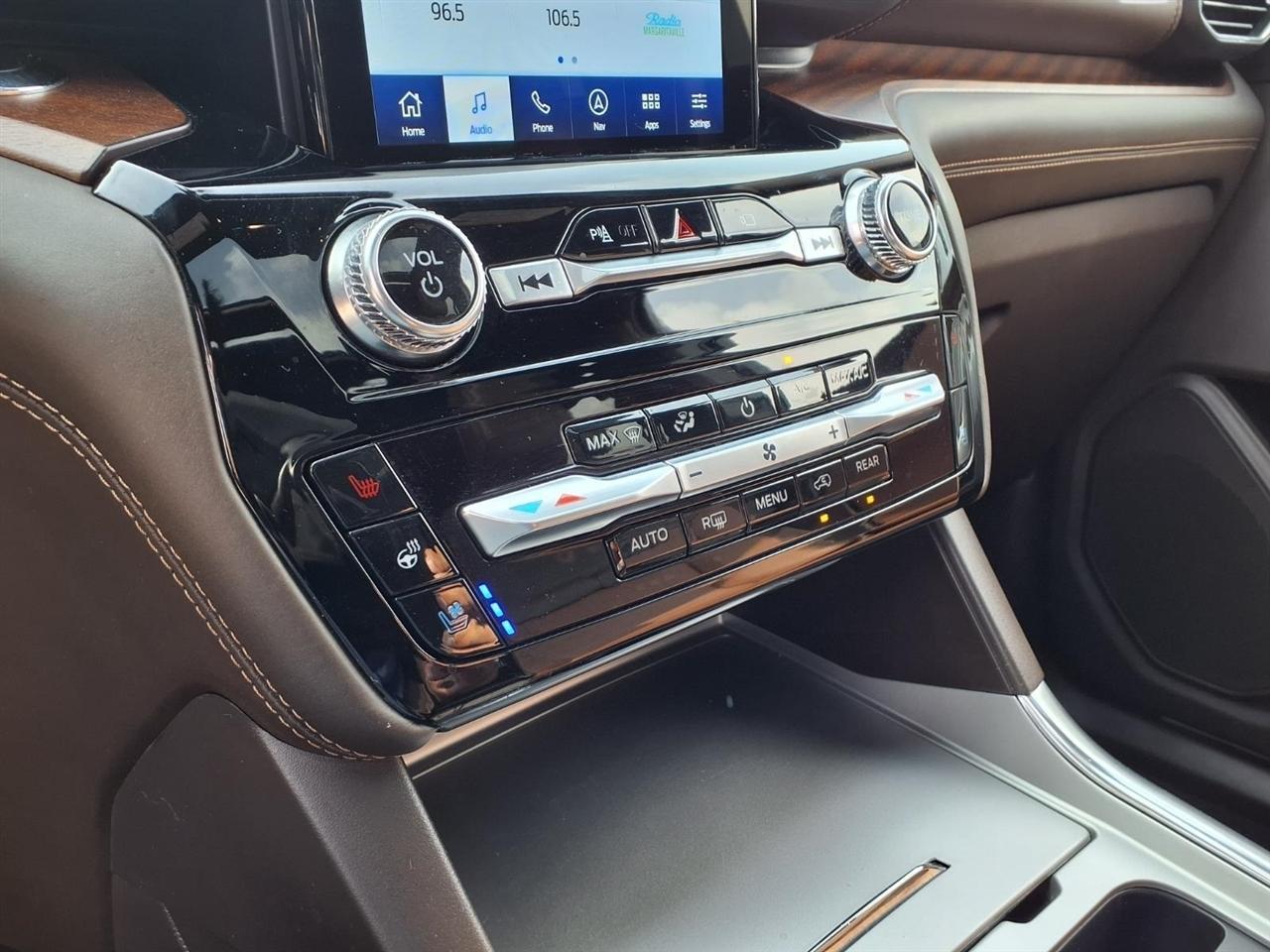 Ford Explorer King Ranch 2022