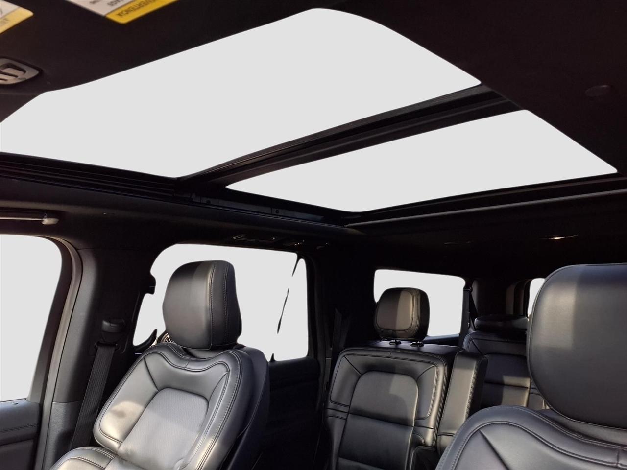 Lincoln Navigator L Premiere Fleet 2024