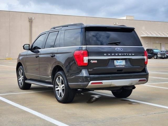 Ford Expedition XLT 2022
