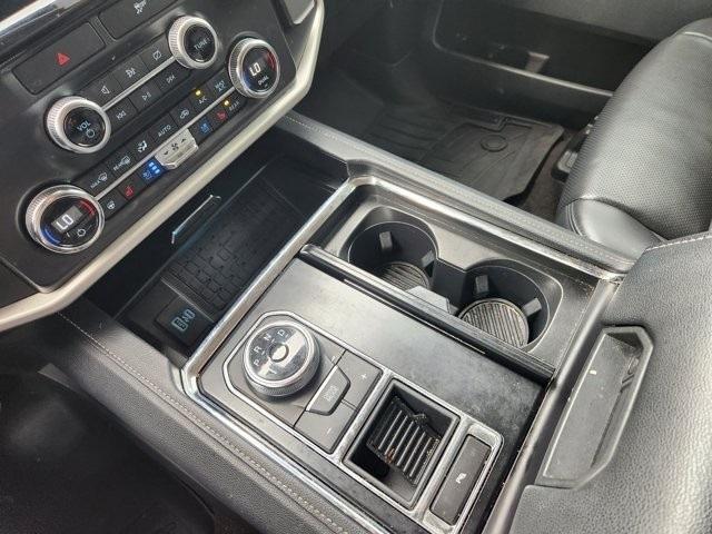 Ford Expedition XLT 2022