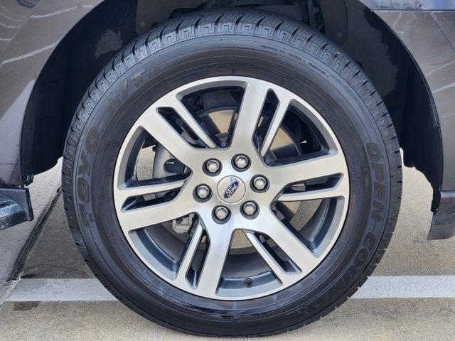 Ford Expedition XLT 2022