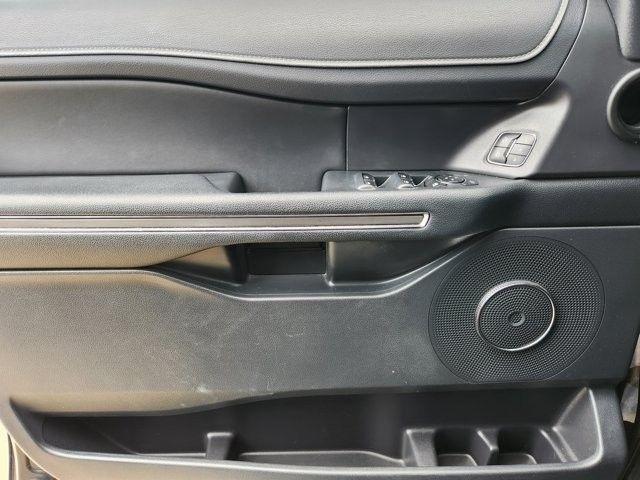 Ford Expedition XLT 2022