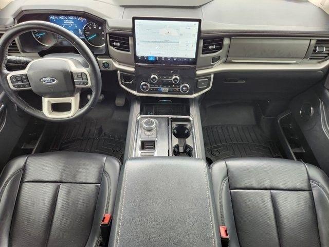 Ford Expedition XLT 2022