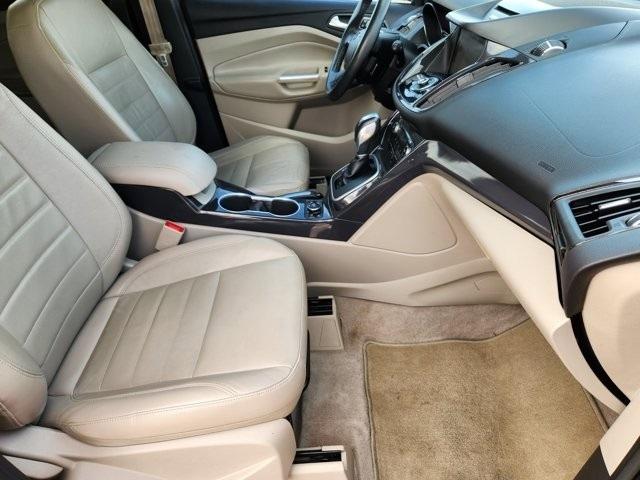 Ford Escape Titanium FWD 2014