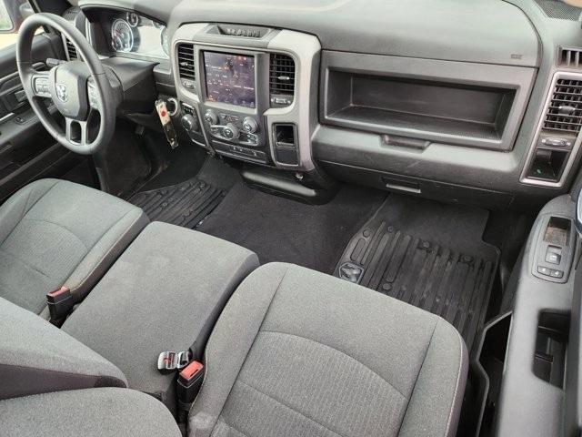 RAM 1500 Classic Tradesman Regular Cab SWB 2WD 2022