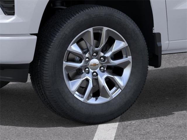 Chevrolet Silverado 1500 Custom Crew Cab 2WD 2026