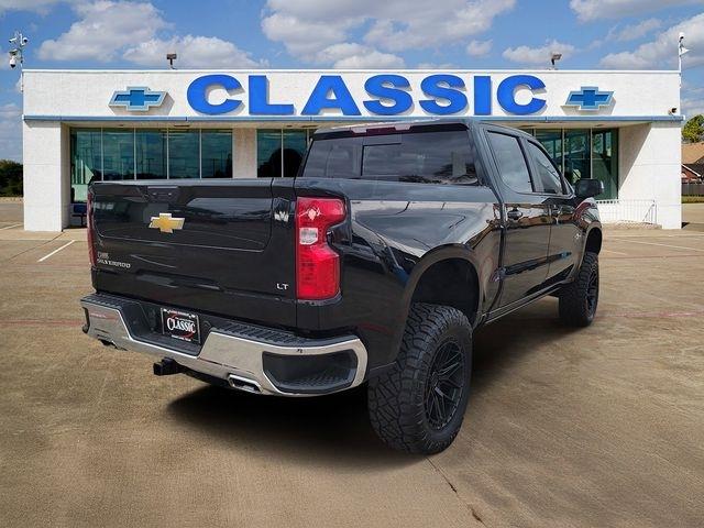 Chevrolet Silverado 1500 LT Crew Cab 4WD 2026