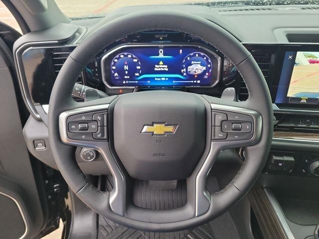 Chevrolet Silverado 1500 LT Crew Cab 4WD 2026