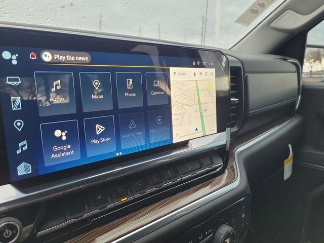 Chevrolet Silverado 1500 LT Crew Cab 4WD 2026