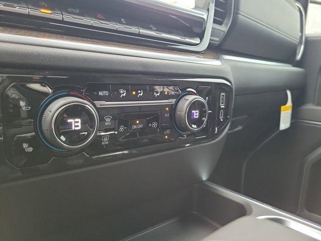 Chevrolet Silverado 1500 LT Crew Cab 4WD 2026