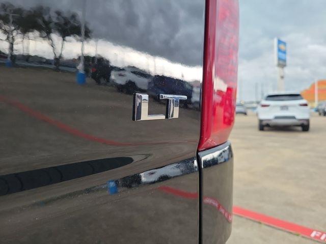 Chevrolet Silverado 1500 LT Crew Cab 4WD 2026