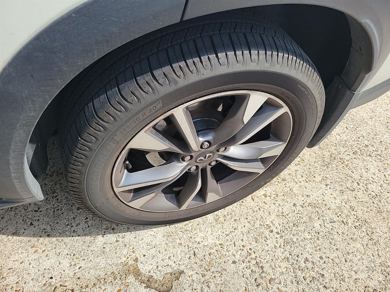 Infiniti QX60 LUXE AWD 2023