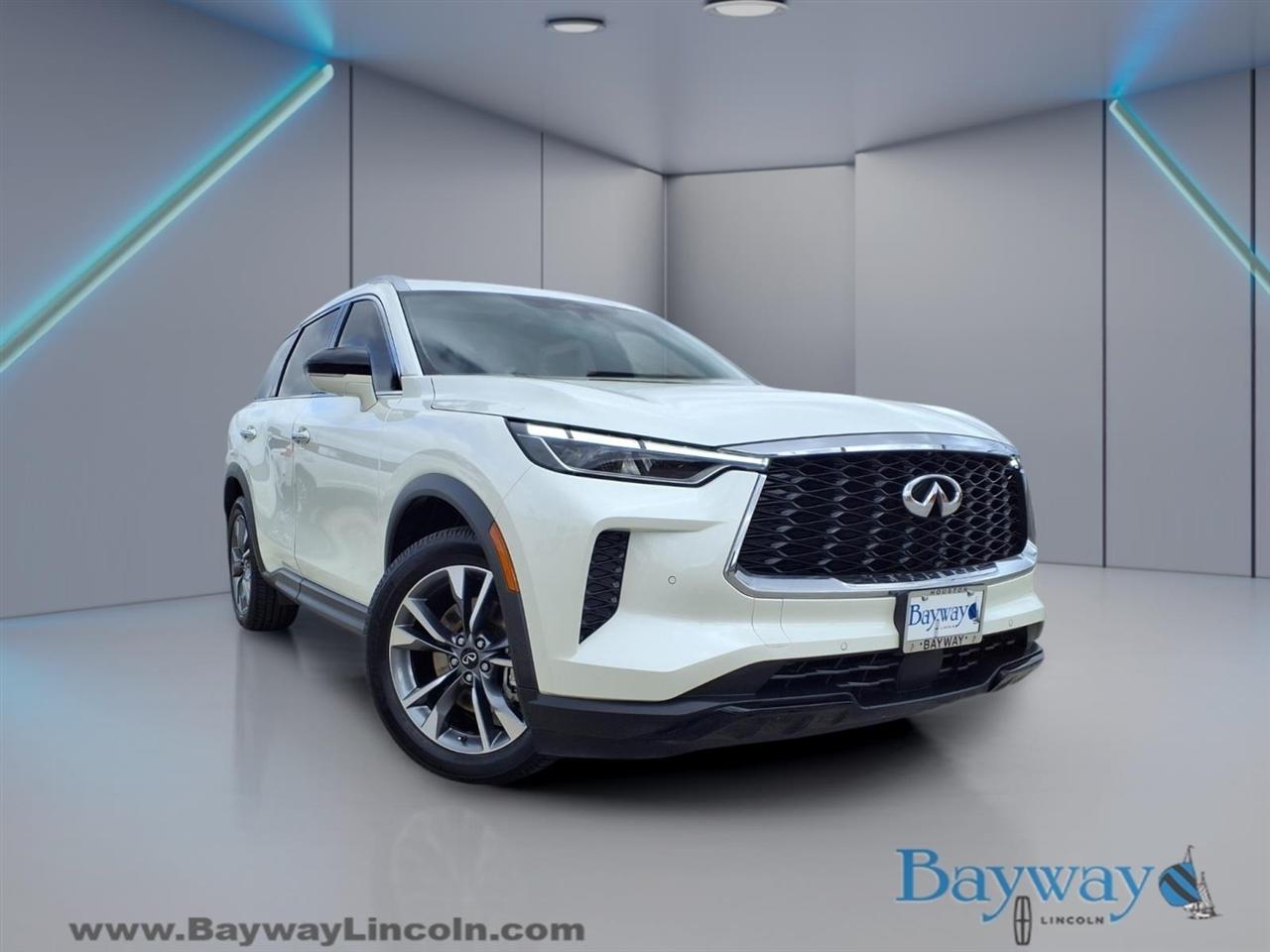 2023 Infiniti QX60 LUXE AWD