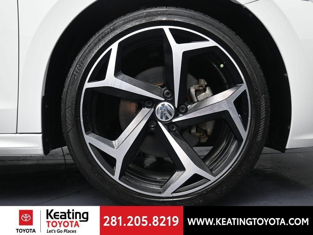 Volkswagen Passat R-Line 2022