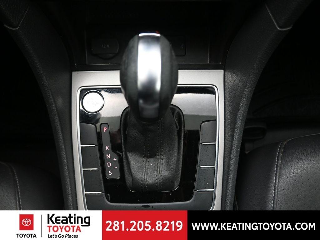 Volkswagen Passat R-Line 2022