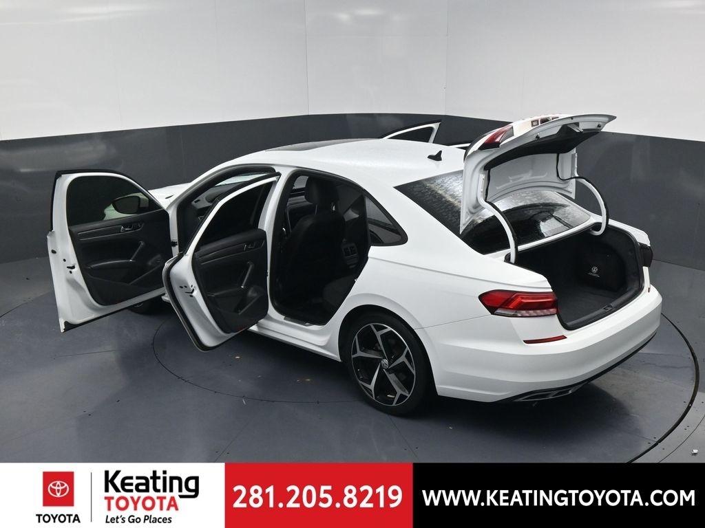 Volkswagen Passat R-Line 2022