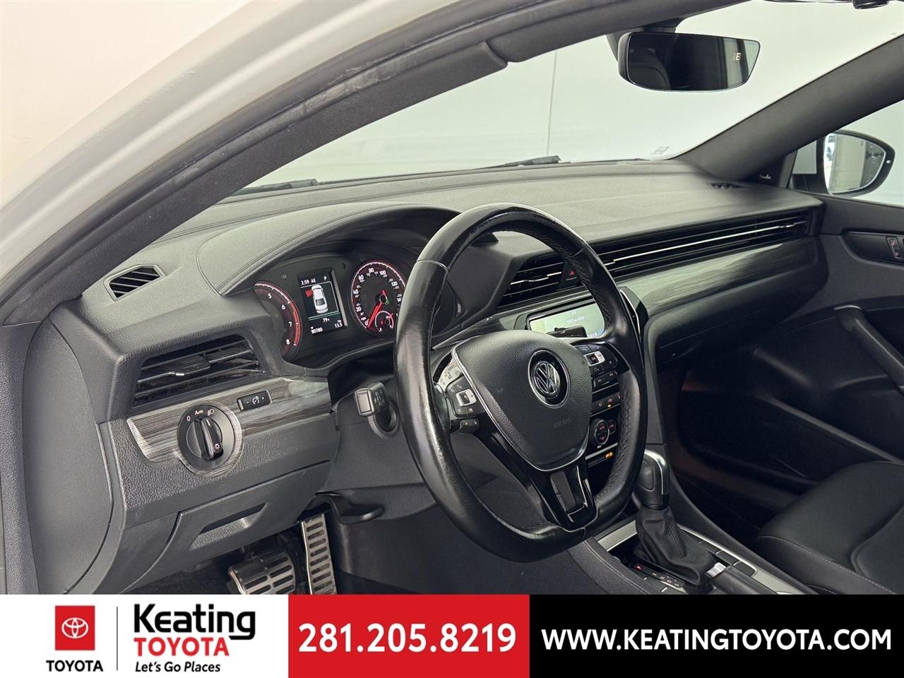 Volkswagen Passat R-Line 2022