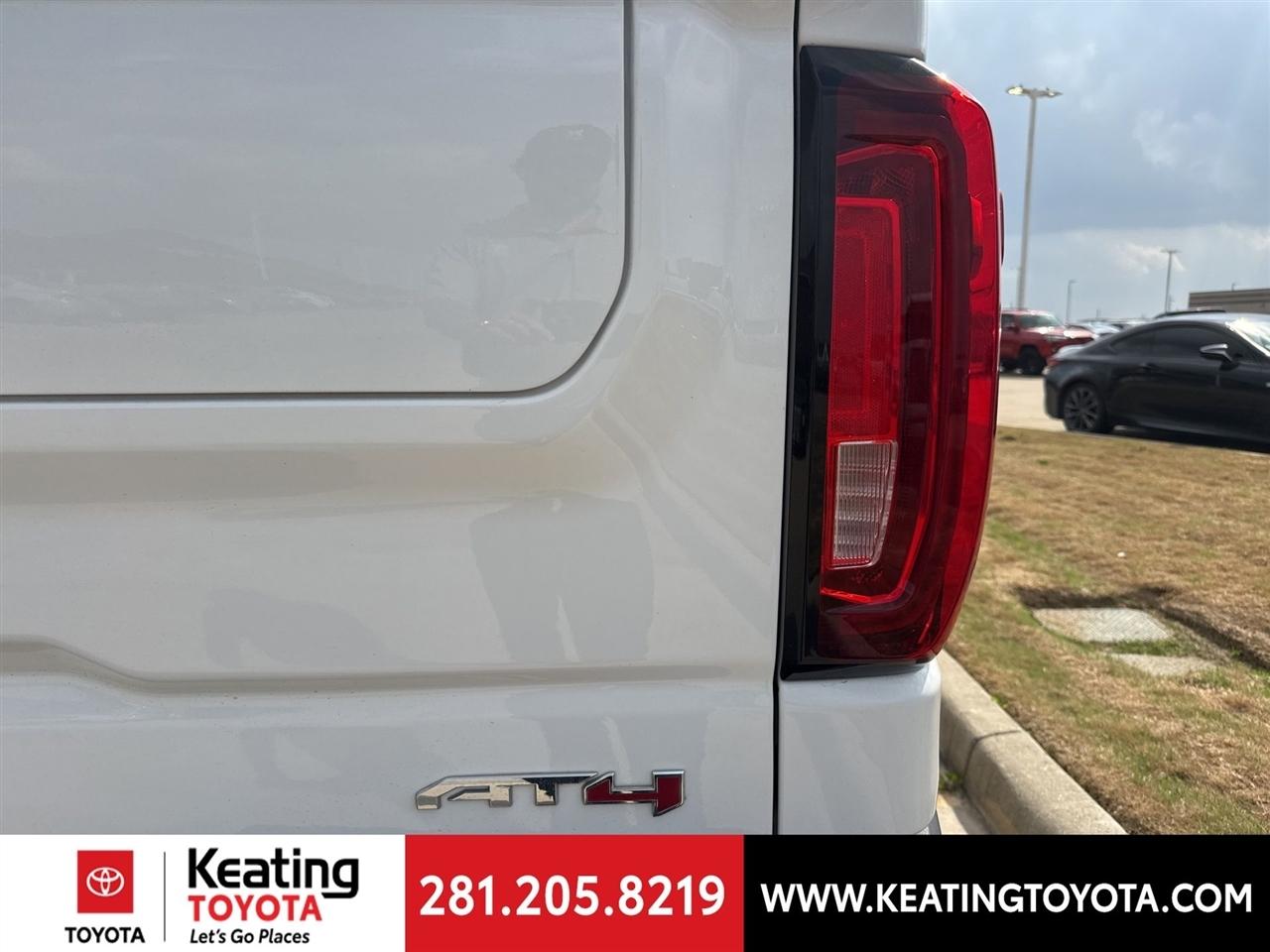 GMC Sierra 1500 AT4 Crew Cab Long Box 4WD 2021