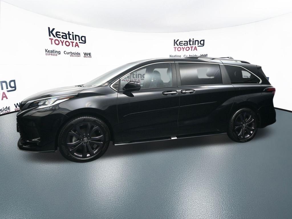 Toyota Sienna XSE 7-Passenger 2023