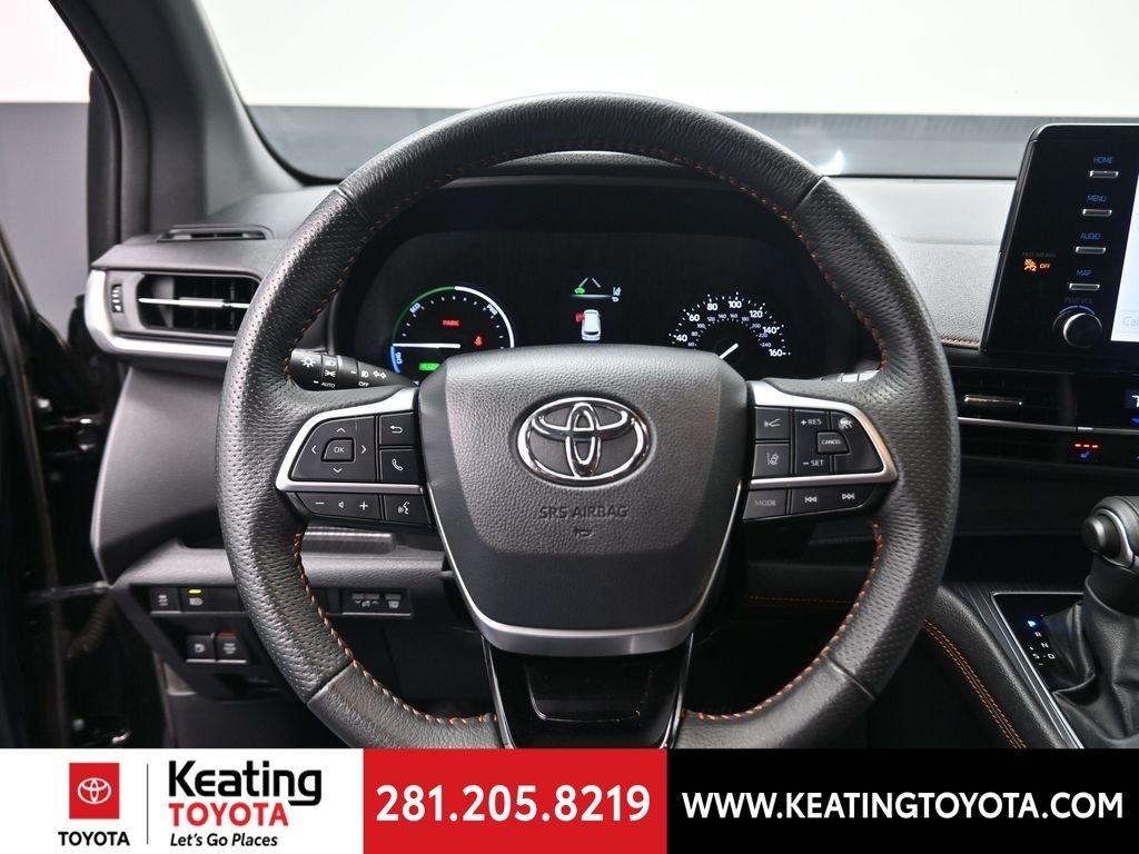 Toyota Sienna XSE 7-Passenger 2023
