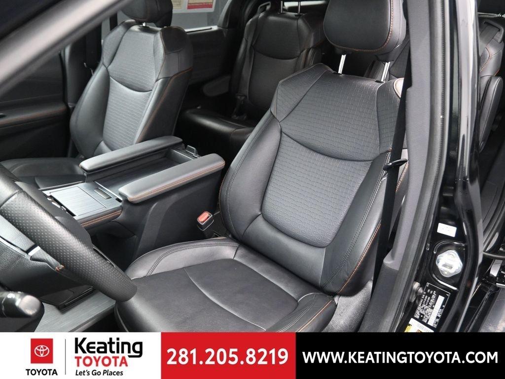 Toyota Sienna XSE 7-Passenger 2023
