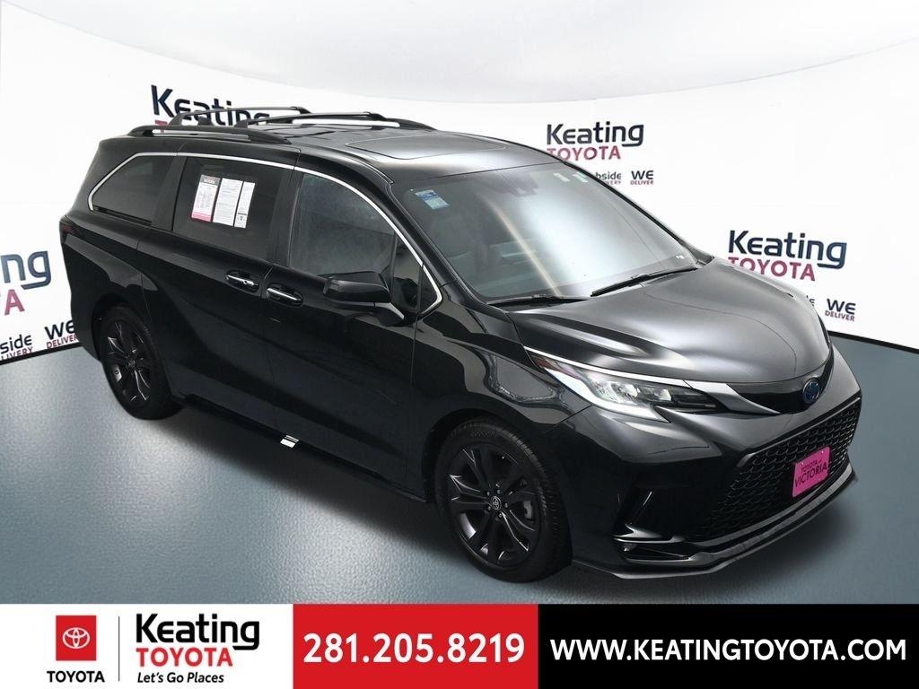 Toyota Sienna XSE 7-Passenger 2023