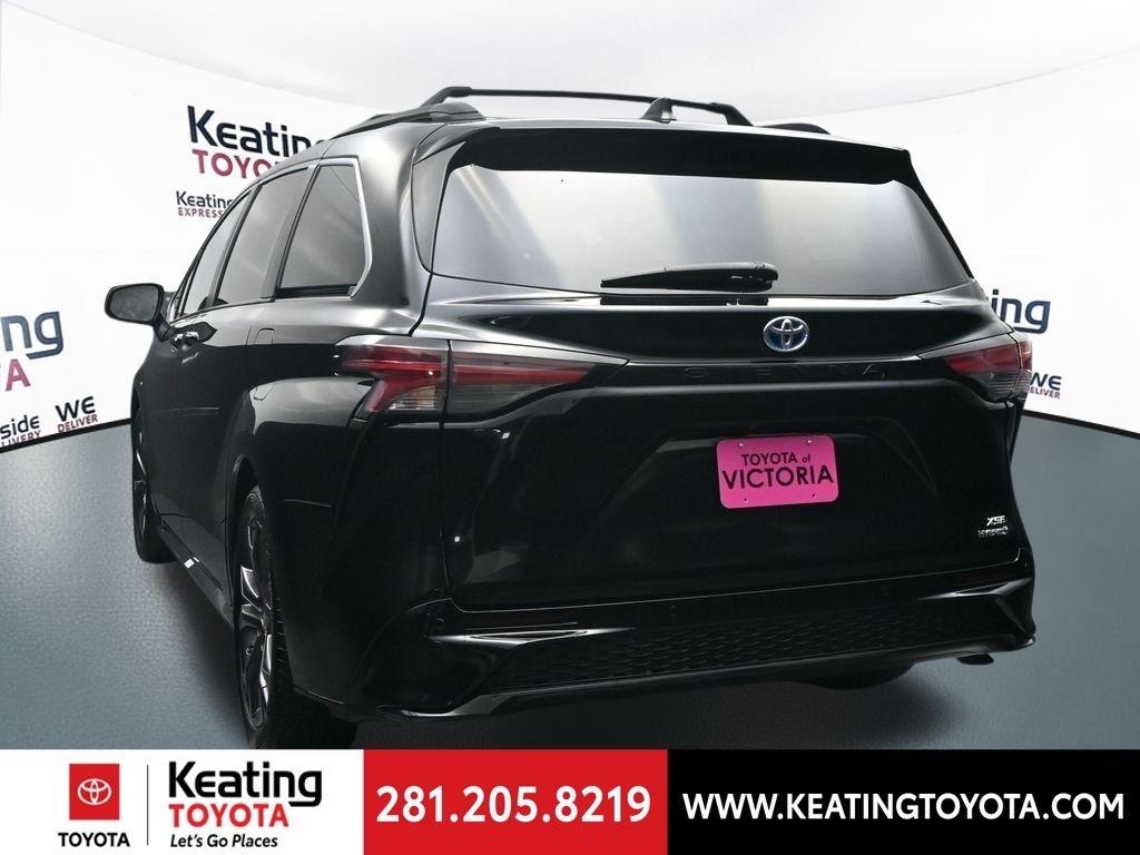 Toyota Sienna XSE 7-Passenger 2023