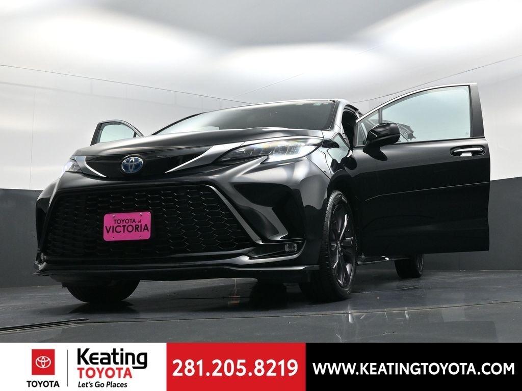 Toyota Sienna XSE 7-Passenger 2023