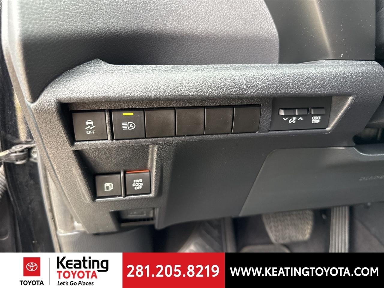 Toyota Sienna XSE 7-Passenger 2023