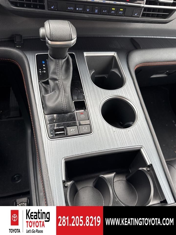 Toyota Sienna XSE 7-Passenger 2023